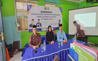 DISEMINASI BIMBINGAN TEKNIS IMPLEMENTASI PEMBELAJARAN KURIKULUM BERBASIS CINTA (KBC) DI MTsN 2 GARUT